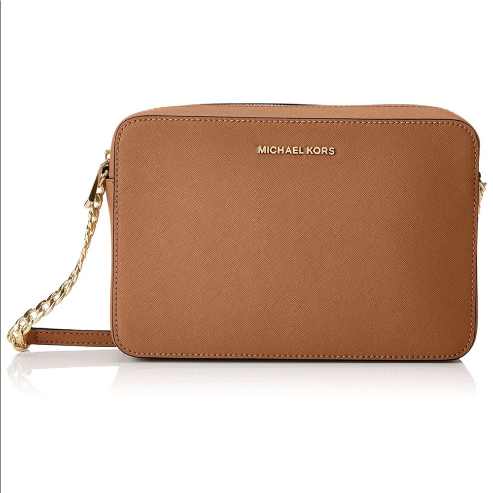 Michael Kors jetset crossbody bag